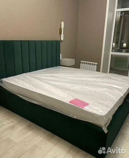 Кровать двухспальная на заказ