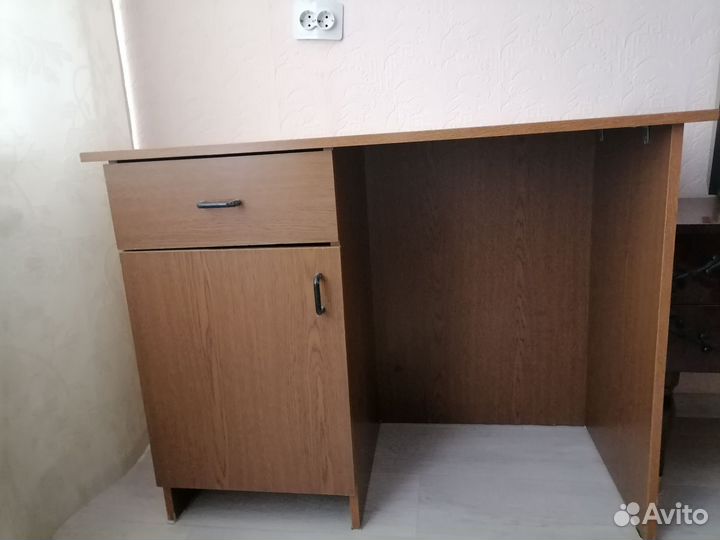 Письменный стол бу