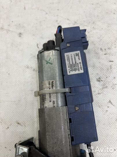Мотор подьема крышки багажника audi q5 8r
