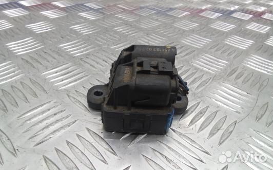 Реле накала свечей mercedes benz C-class W204 (SNT