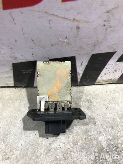 Резистор отопителя Kia Ceed