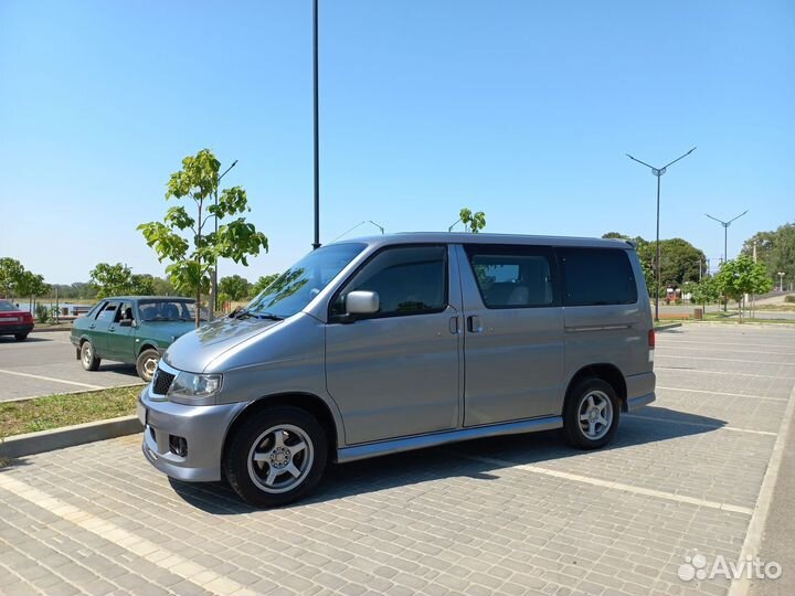 Mazda Bongo Friendee, 2003