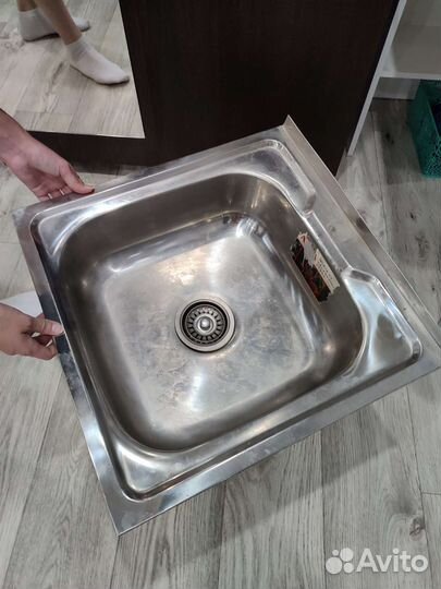 Мойка для кухни из нержавейки