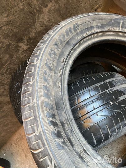 Bridgestone Dueler H/P 235/55 R17