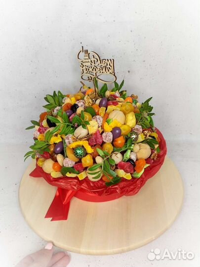 Съедобный букет из сухофруктов