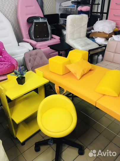 Кушетка массажная