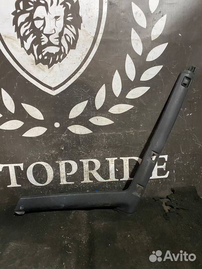 Накладка багажника Volkswagen Passat b3