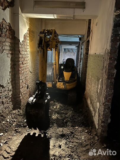 Мини экскаватор