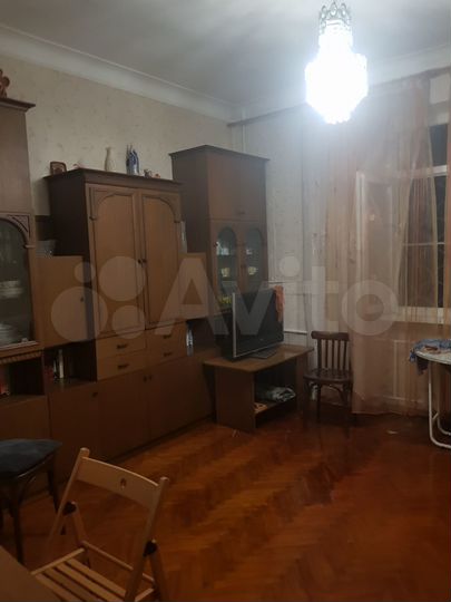 2-к. квартира, 49,6 м², 2/4 эт.