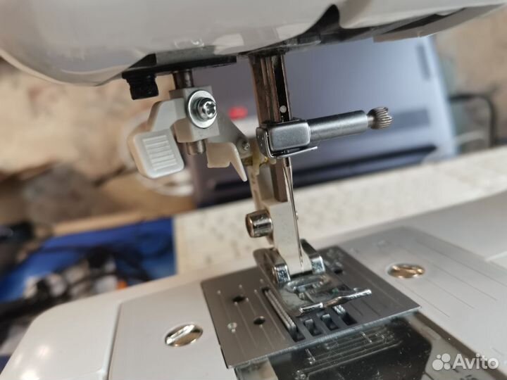 Швейная машина Brother artwork22N