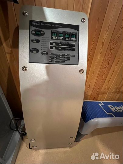 Gezatone DCK Косметологическая установка derma Sen