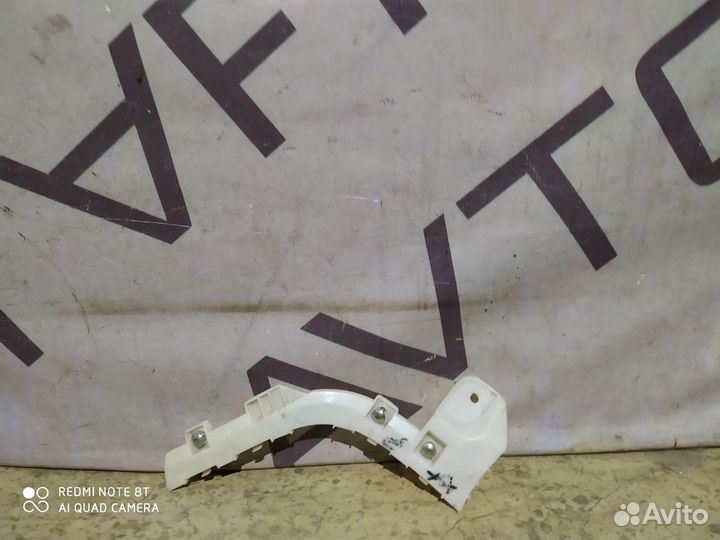 Кронштейн бампера задний правый Mitsubishi ASX