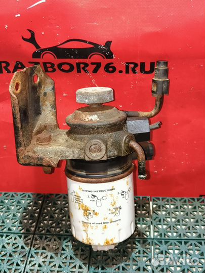 Кронштейн топливного фильтра Hyundai H1 2.5 D4CB