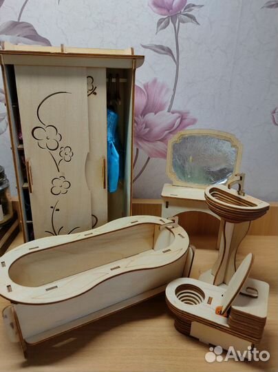 Домик кукольный с мебелью