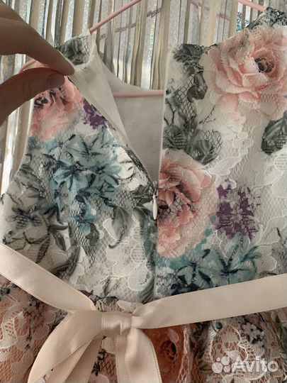 Нарядное платье