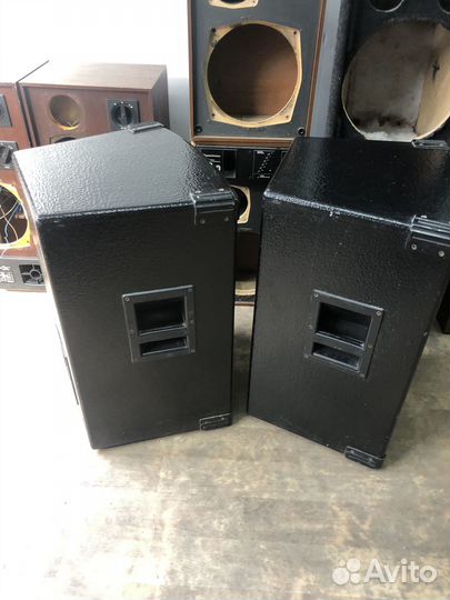 Концертные колонки 300вт 15дюймов