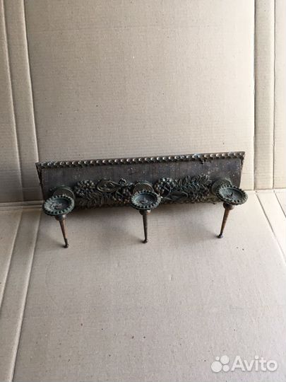 Подсвечник настенный на 3 свечи