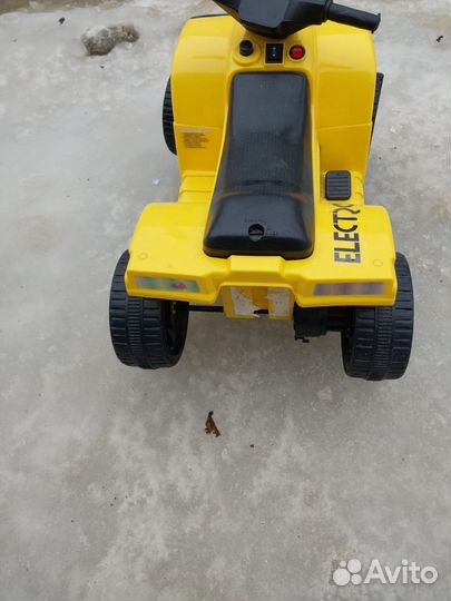 Машинка-каталка