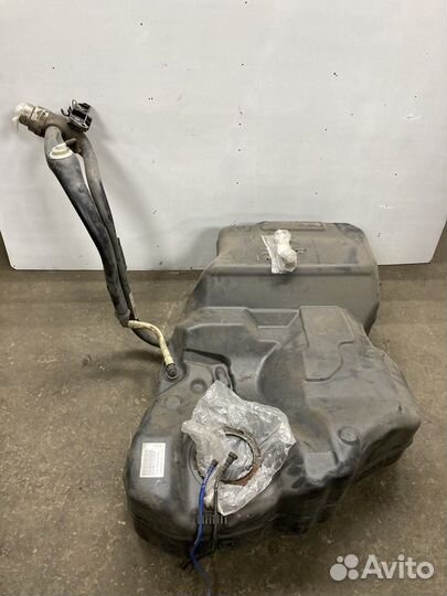 Топливный бак дизельный Volkswagen Passat B6