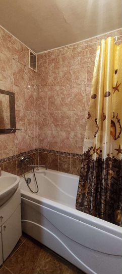 1-к. квартира, 40 м², 1/9 эт.