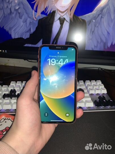 iPhone Xr, 128 ГБ