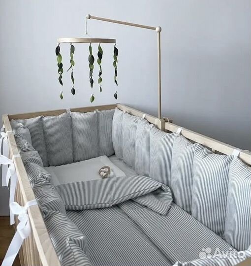 Бортики в кроватку