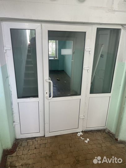 Двери пластиковые бу