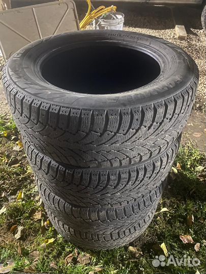 Formula Ice 205/60 R16 98T