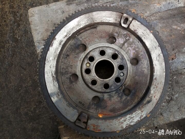 Маховик BMW E39 2.0 бензин 1997 год