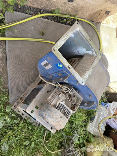 Вентилятор вытяжной улитка