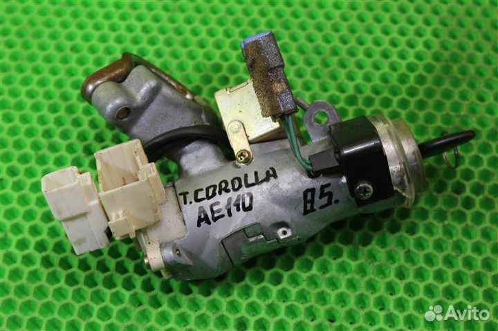 Замок зажигания Toyota Corolla AE110 5A-FE