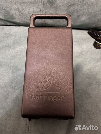 Студийный микрофон behringer c1