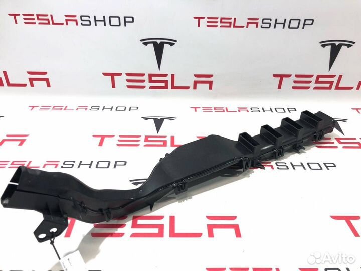 Воздуховод Tesla Model X рест. 2022 1622797-00-A