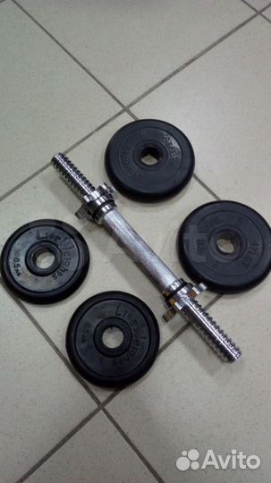 Гантель 5 кг. обрезиненная. Новая