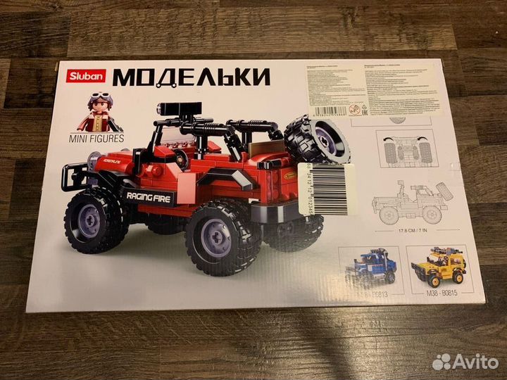 Конструктор sluban Машинка M38-B0816