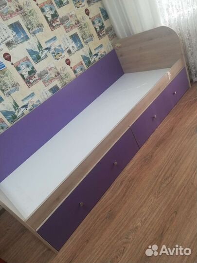 Детская кровать с матрасом