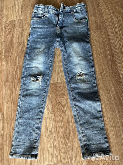 Джинсы