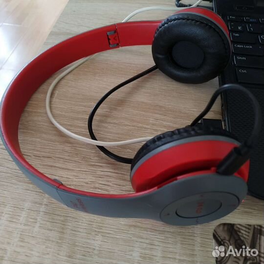 Беспроводные наушники