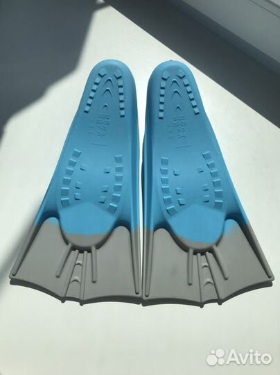 Ласты для плавания LightSwim размер 33-35