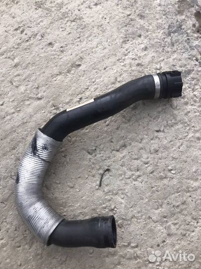 Патрубок радиатора нижний Bmw 5-Series F10 F10