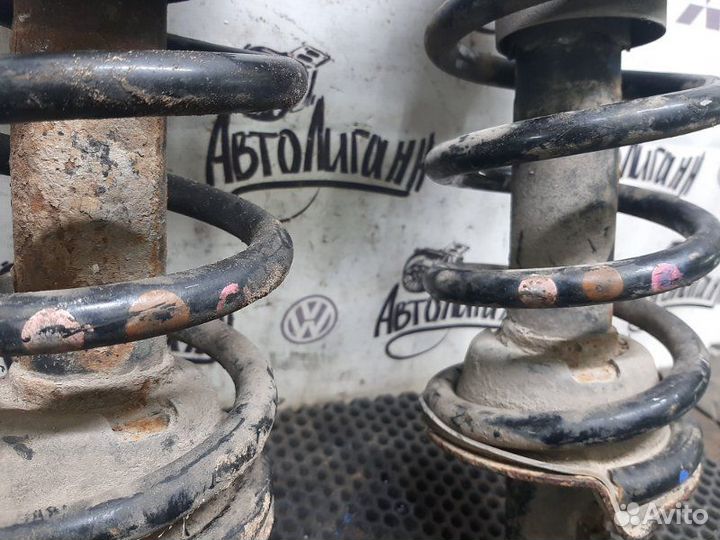 Амортизатор задний Honda Cr-V K24Z4 2008