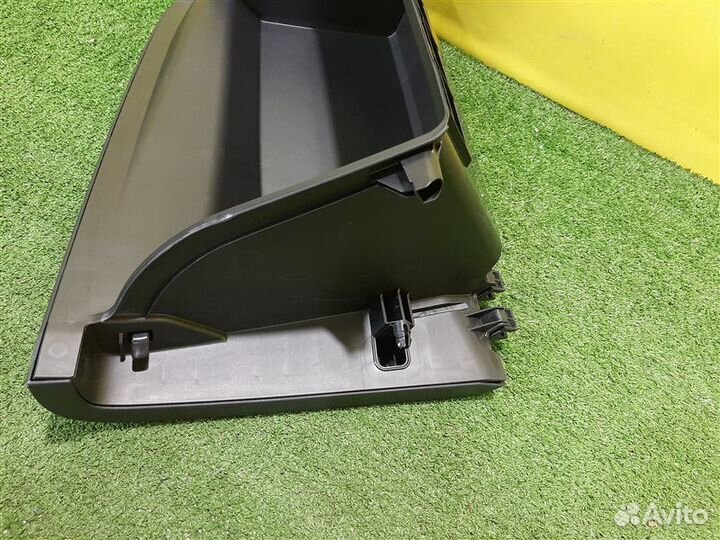 Бардачок Toyota Camry ASV70 2018 - Н. В