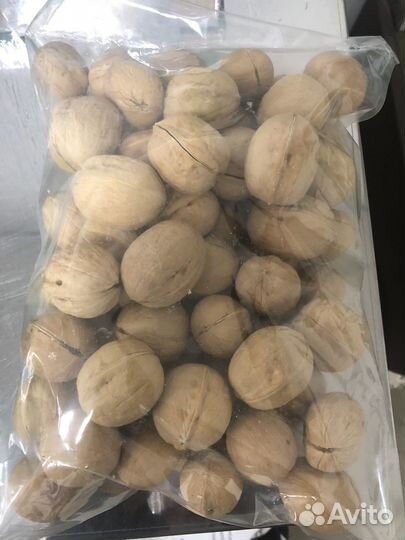 Орехи и сухофрукты свежий урожай