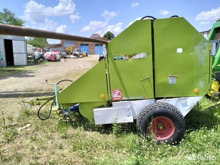 Пресс-подборщик Claas Rollant 44, 2002