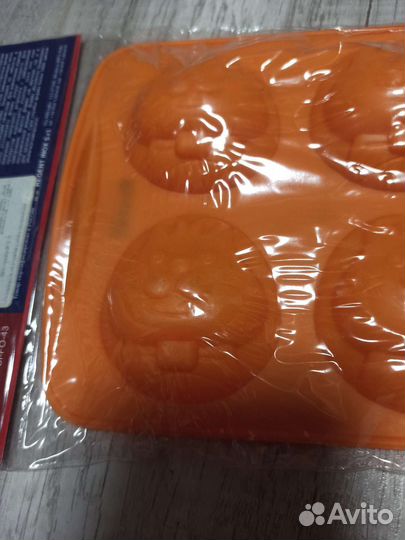 Форма силиконовая для выпечки