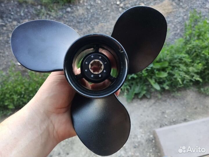 Винт гребной Hidea 9.9