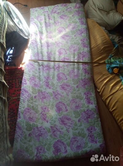 Одеяла, подушки, матрасы