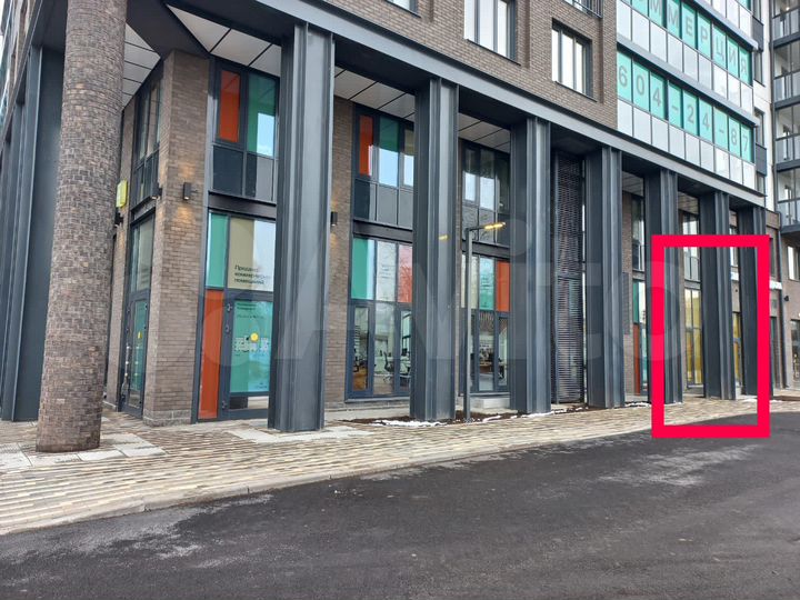 Торговое помещение на трафике 104 м²