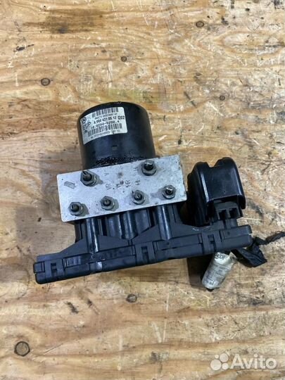 Блок abs Mercedes-Benz C-Class W203 M112E26