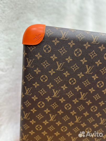 Чемодан на колесах louis vuitton 55 см